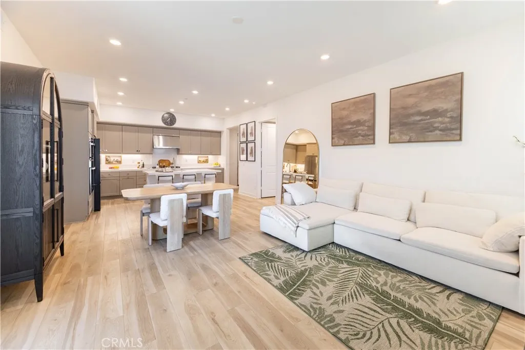 Additional image 25 of 147 Sash, Irvine, CA 92618