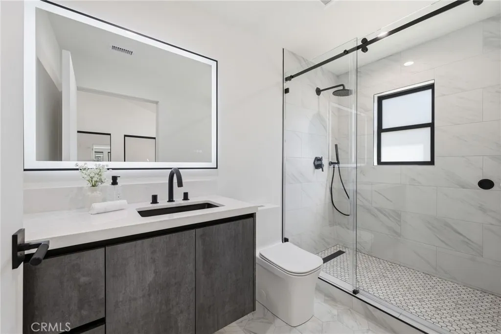 Additional image 93 of 8400 White Oak Ave, Sherwood Forest, CA 91325