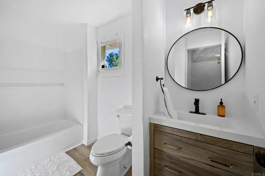 Additional image 105 of 330 Skyline Dr, Vista, CA 92084