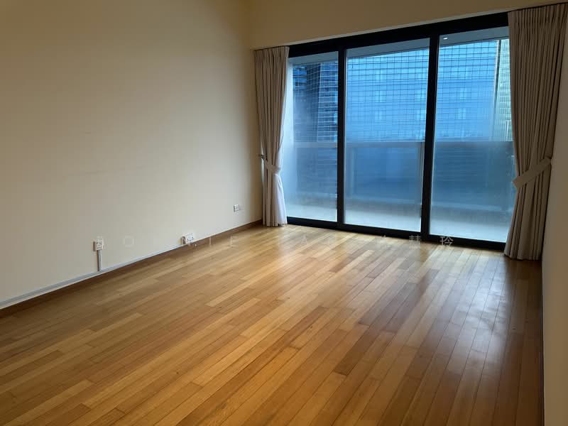 18 Marina Boulevard photo 5