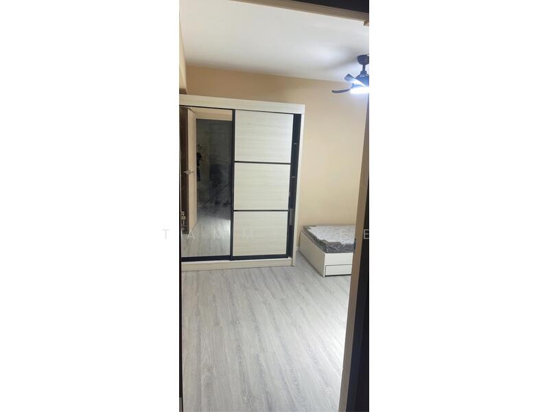 208 Boon Lay Place photo 5