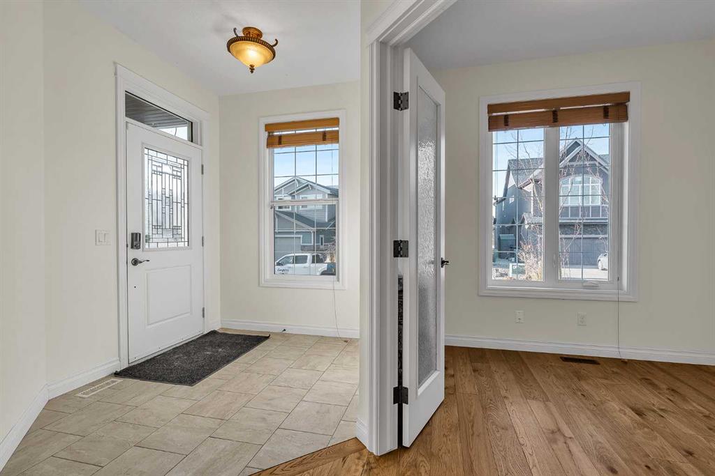 Additional image 3 of 8 Legacy Terrace SE, Calgary, AB, T2X 0X1