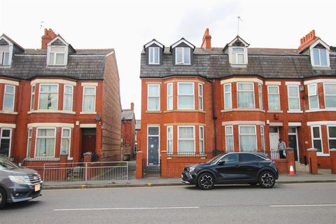 Cheetham Hill Road, Manchester M8