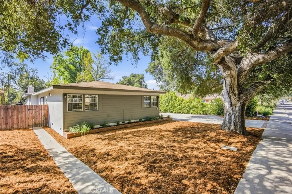 Additional image 2 of 188 E Green St, Claremont, CA 91711