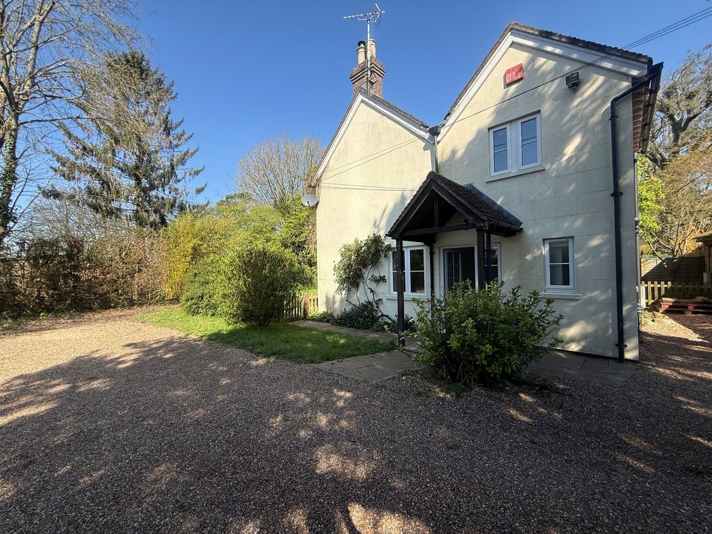 3 bed cottage to rentDown Street, Chichester PO18