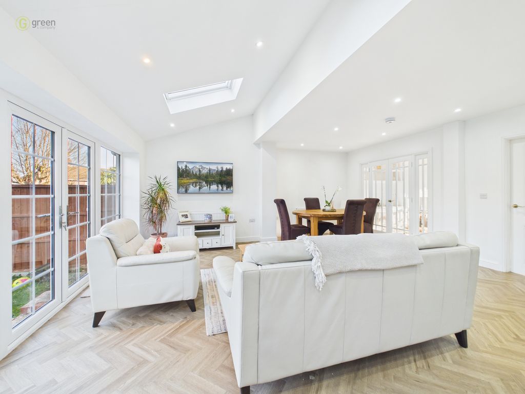 Additional image 13 of 3 bed semi-detached house for saleSt Thomas Close, Sutton Coldfield B75