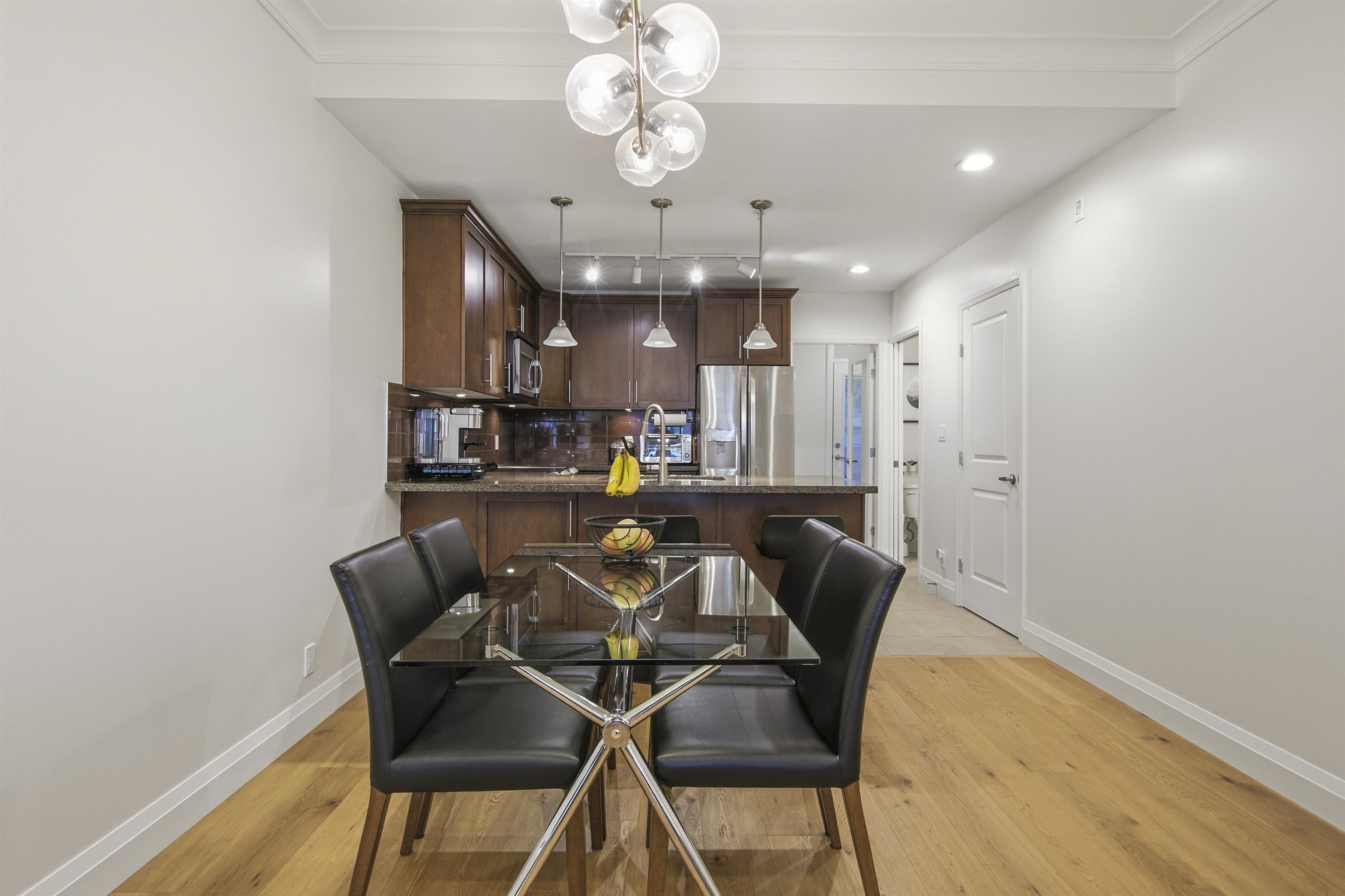 Additional image 4 of 219-5588 Patterson Avenue, Burnaby, BC, V5H 0A7