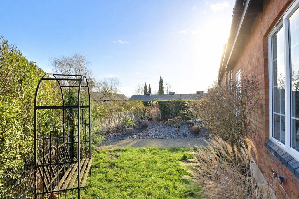 Additional image 11 of 2 bed end terrace house for saleDunkirks Mews, Hertford SG13