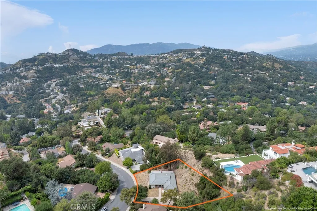 Additional image 114 of 3737 San Augustine Dr, Glendale, CA 91206