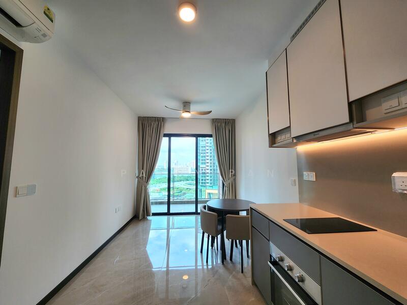 51 Normanton Park