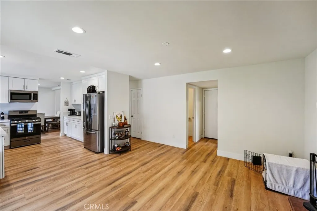Additional image 9 of 2372 Leta Ln, San Bernardino, CA 92407