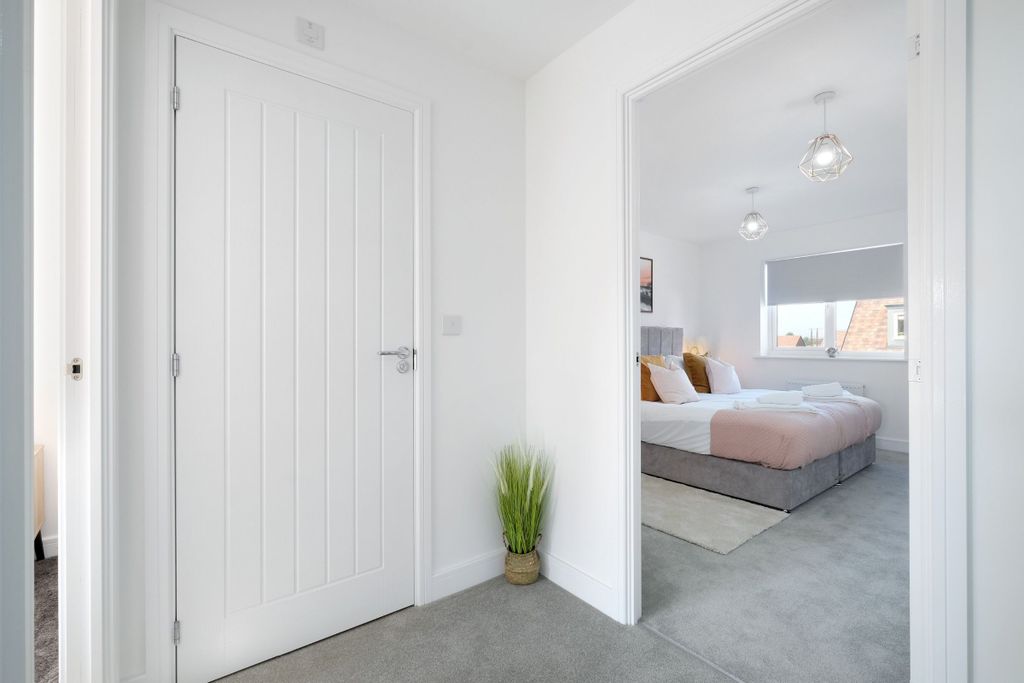 Additional image 40 of 5 bed semi-detached house to rentKempster Way, Weston Turville, Aylesbury HP22