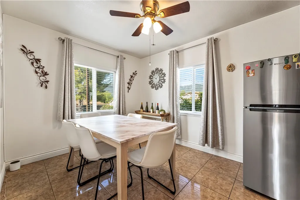 Additional image 10 of 2389 Mayfield Avenue, Montrose, CA 91020
