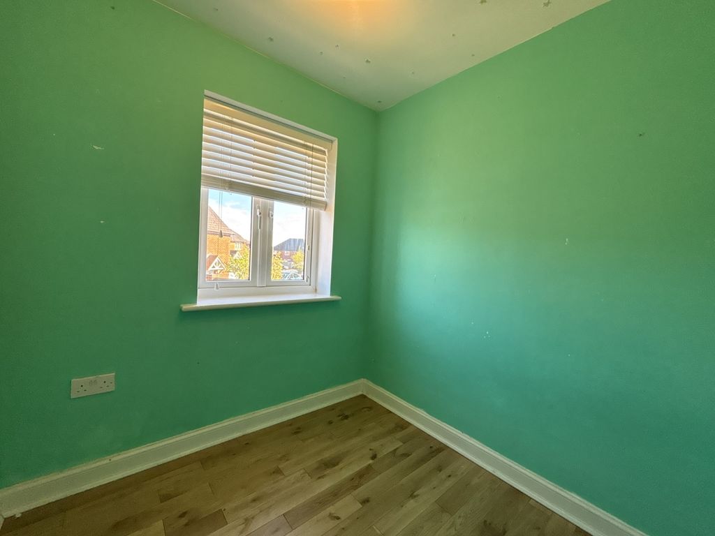 Additional image 11 of 3 bed terraced house to rentBurden Drive Bishopdown, Bishopdown, Salisbury, Wiltshire SP1