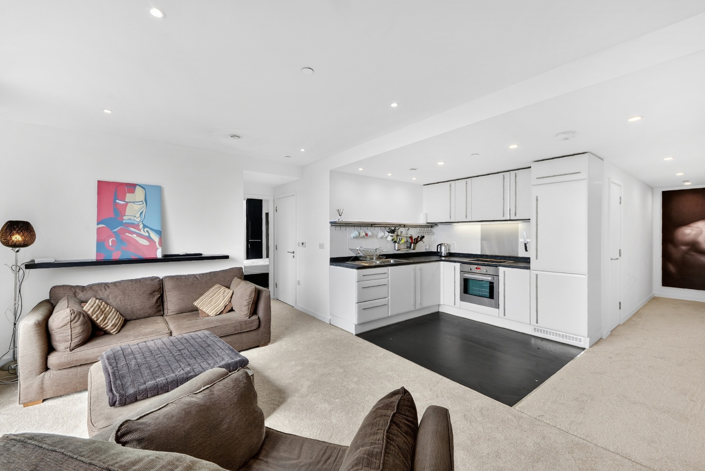 2 Bed Flat, Walworth Road, SE1, N1 7GU photo 2