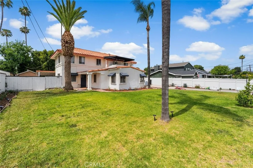 Additional image 4 of 7431 Vanalden Ave, Reseda, CA 91335