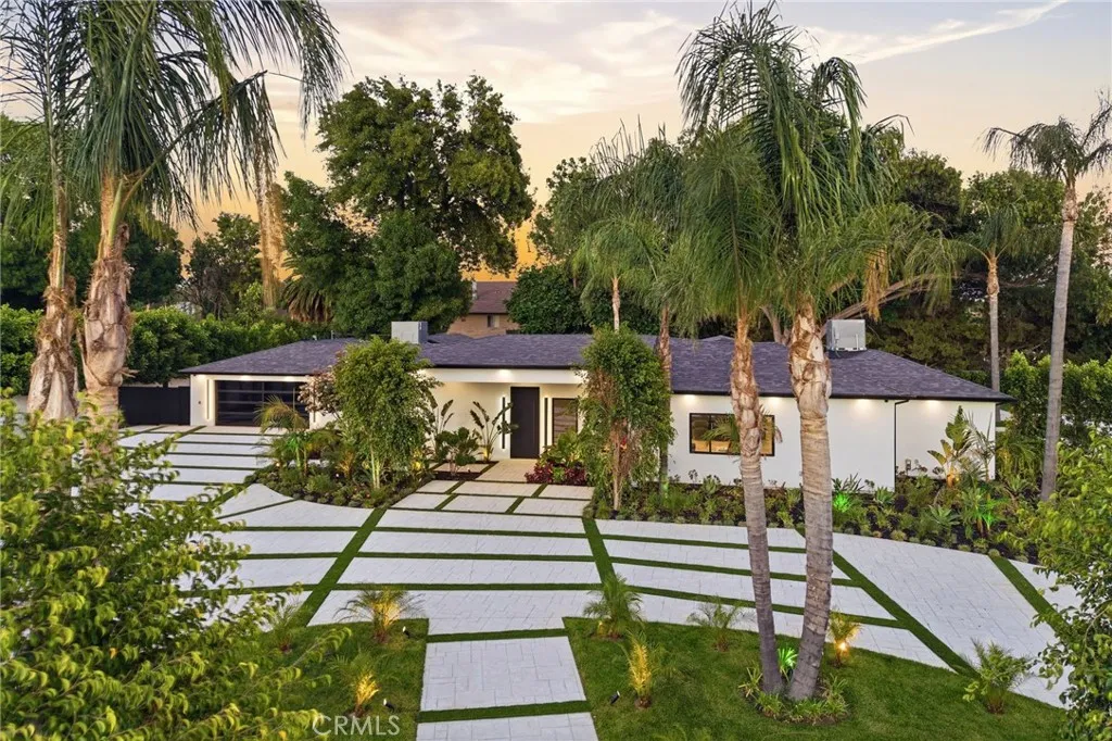 Additional image 2 of 8400 White Oak Ave, Sherwood Forest, CA 91325