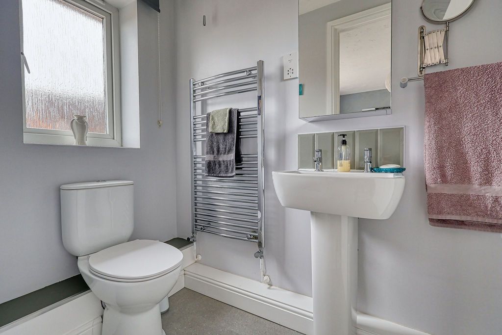 Additional image 13 of 4 bed detached house for saleMartin Close, Scunthorpe DN16