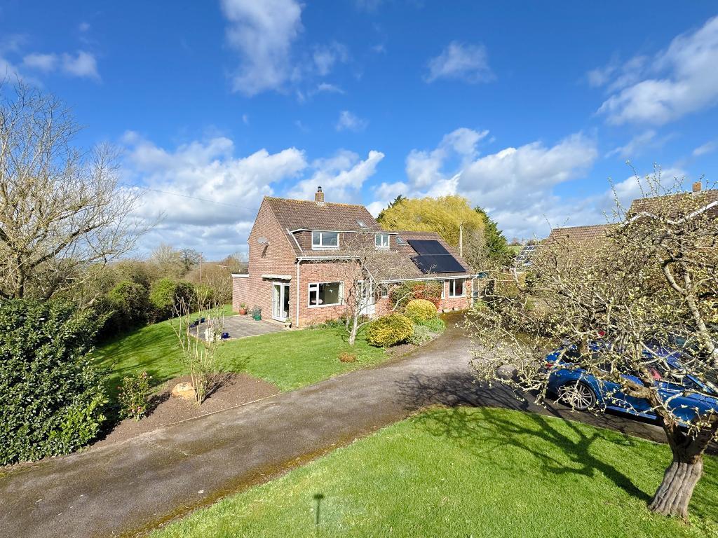 Whaddon Lane, Hilperton, Trowbridge, Wiltshire, BA14 7RN