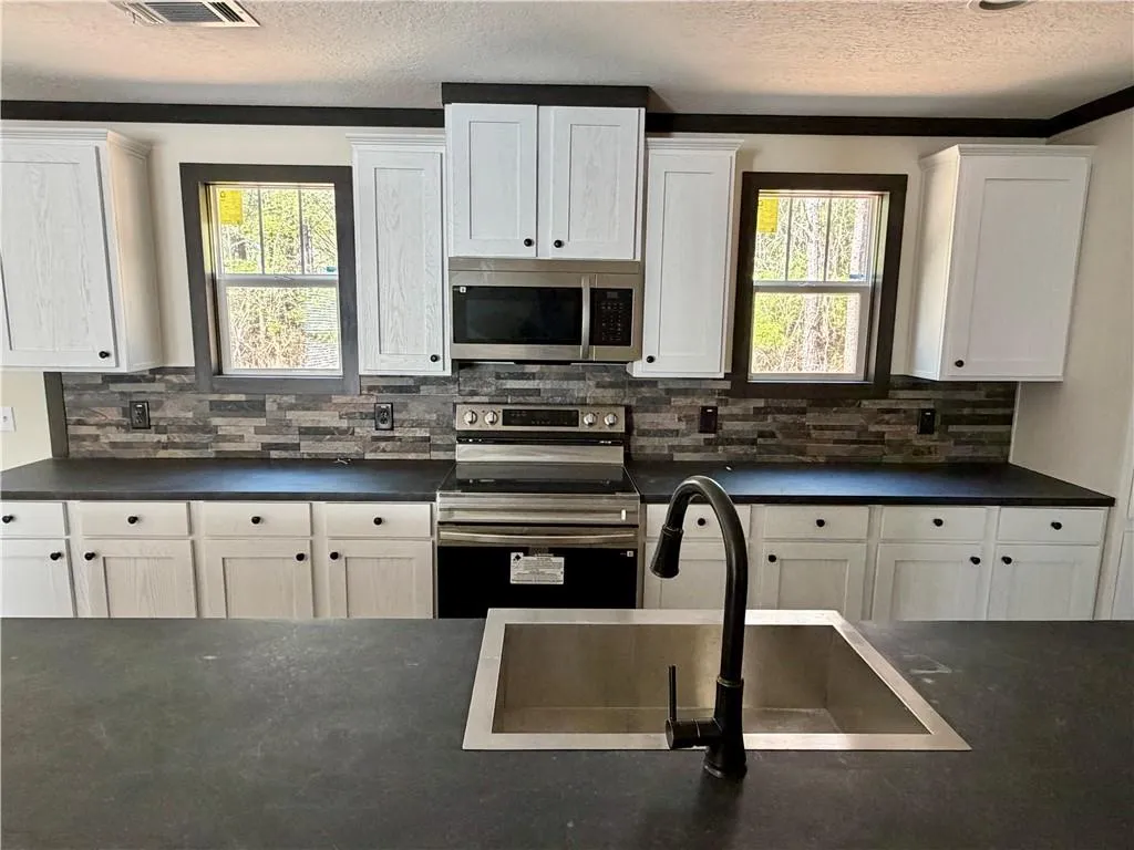 Additional image 7 of 343 Ridge Road, Seale, AL 36875