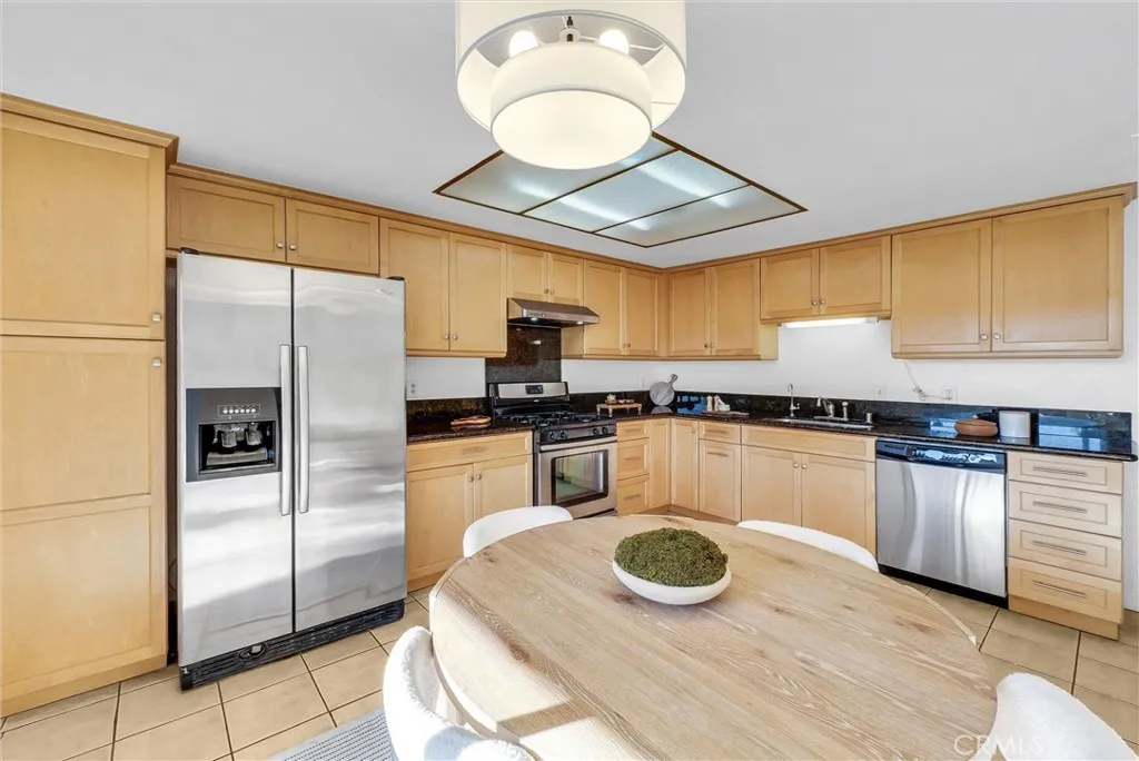 Additional image 47 of 12121 Centralia Street Unit 302, Lakewood, CA 90715