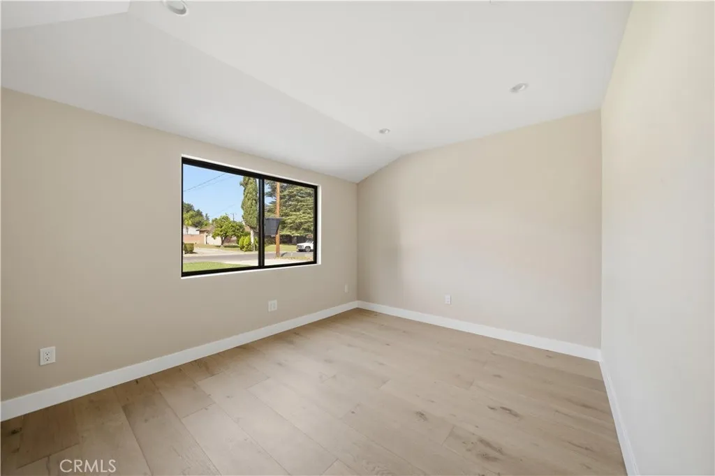 Additional image 16 of 8542 De Celis Pl, North Hills, CA 91343