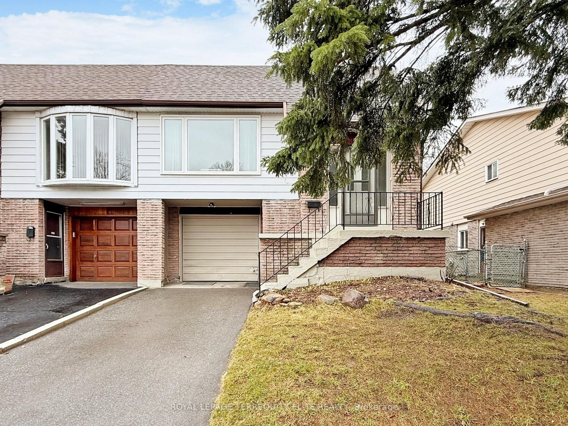 68 Ashridge Drive, Toronto, ON, M1V 1P2