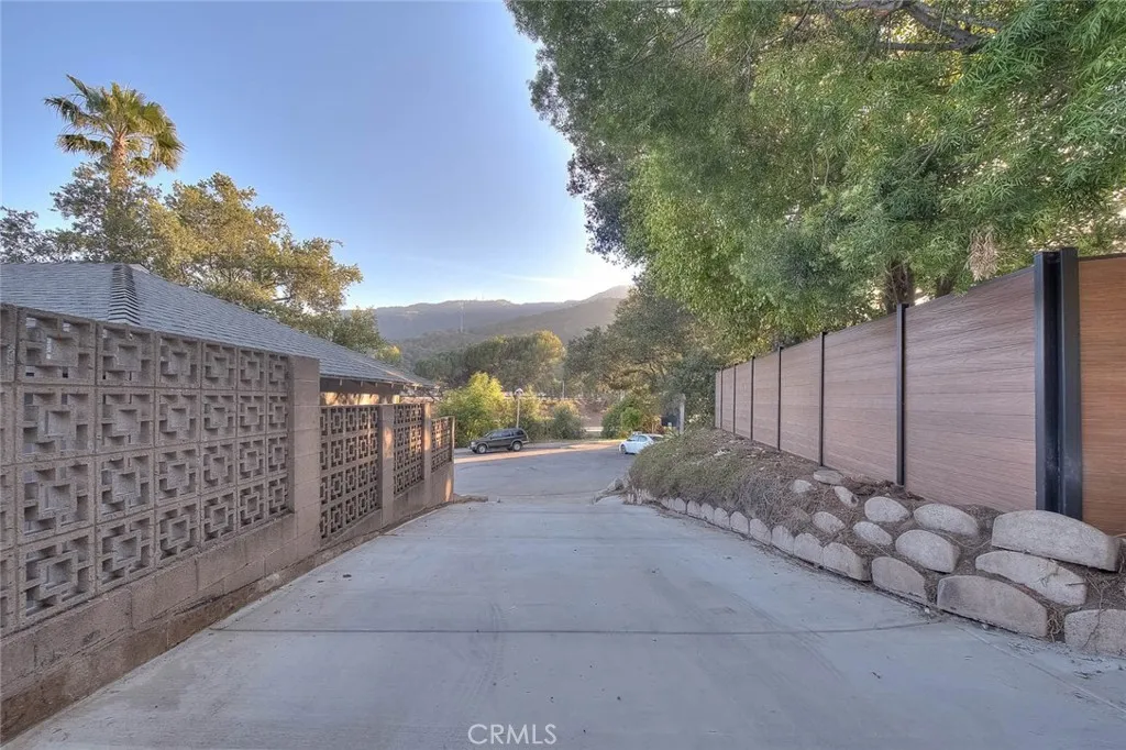 Additional image 133 of 4040 Lehman Rd, La Crescenta, CA 91214