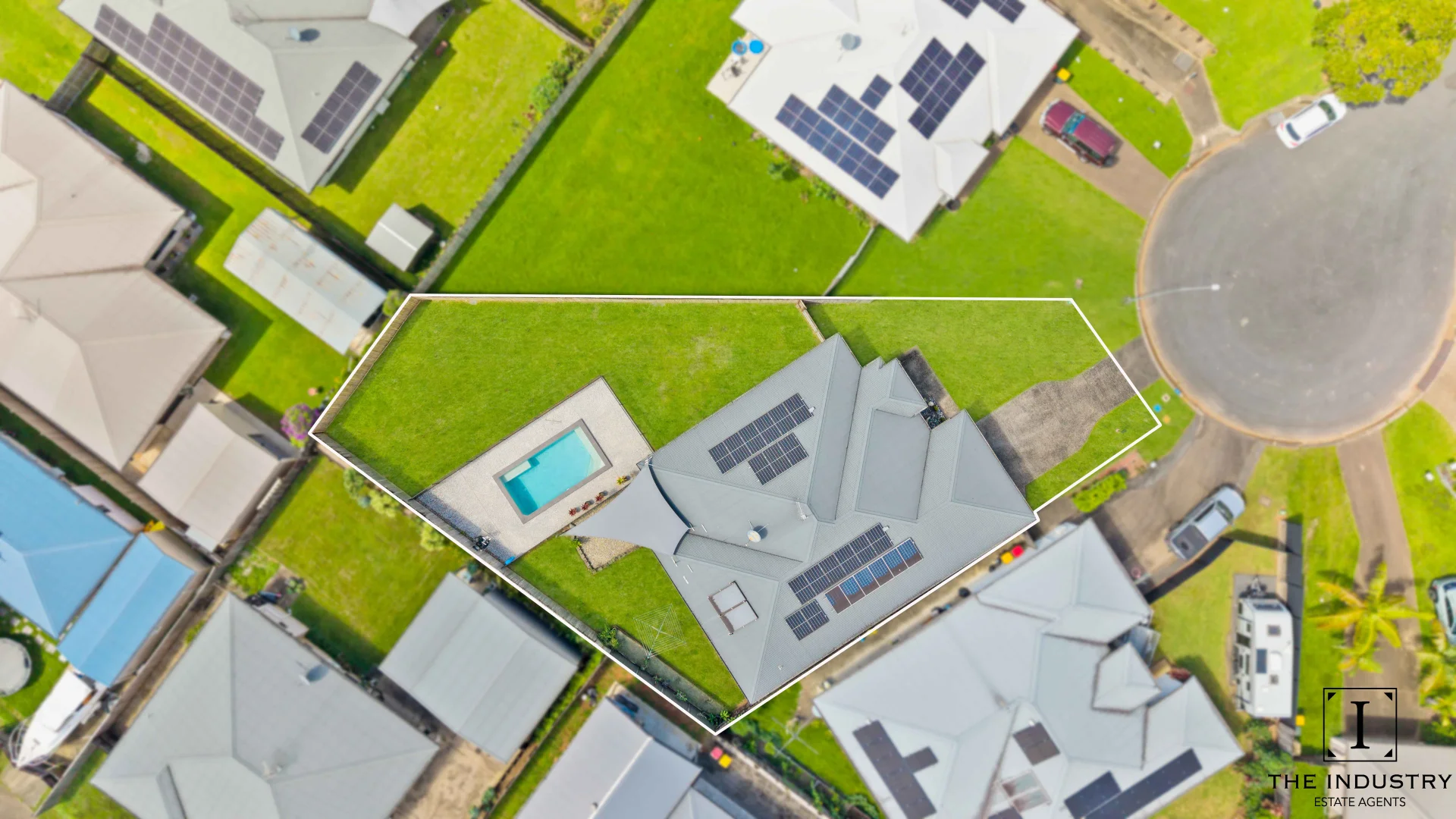 Additional image 5 of 18 Tyenna Close, Bentley Park QLD 4869