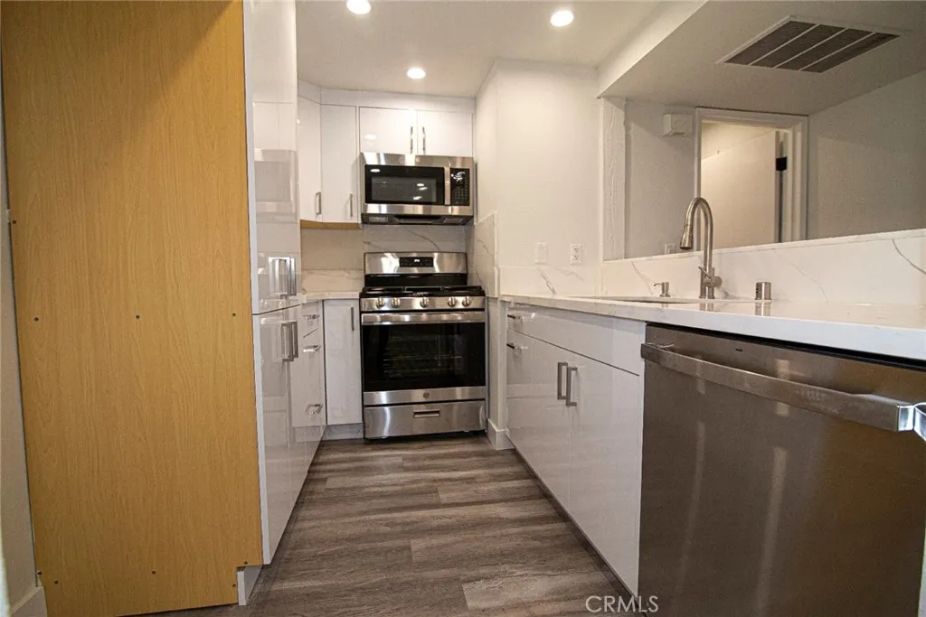 Additional image 25 of 6275 Canoga Avenue Unit 73, Woodland Hills, CA 91367