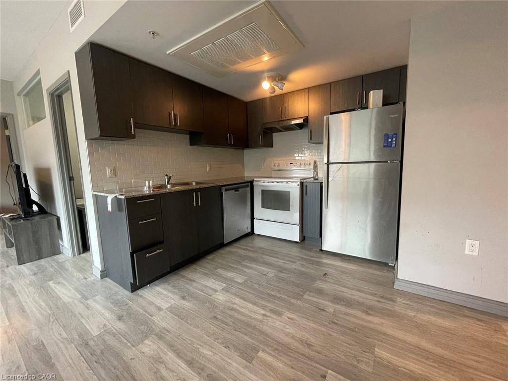 Additional image 5 of A504-275 Larch Street, Waterloo, ON, N2L 3R2