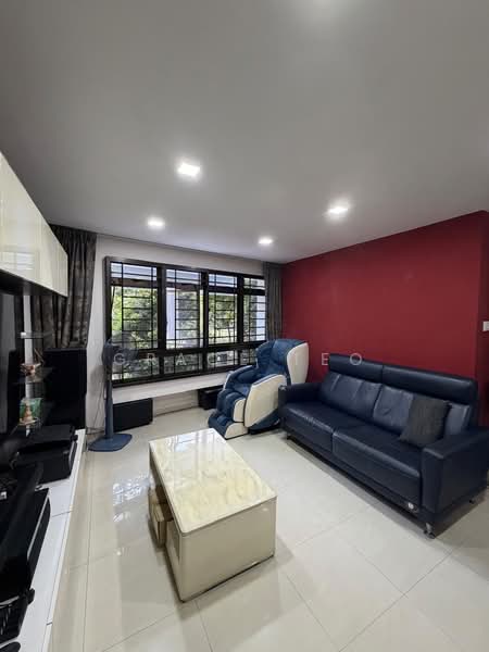492 Admiralty Link photo 3