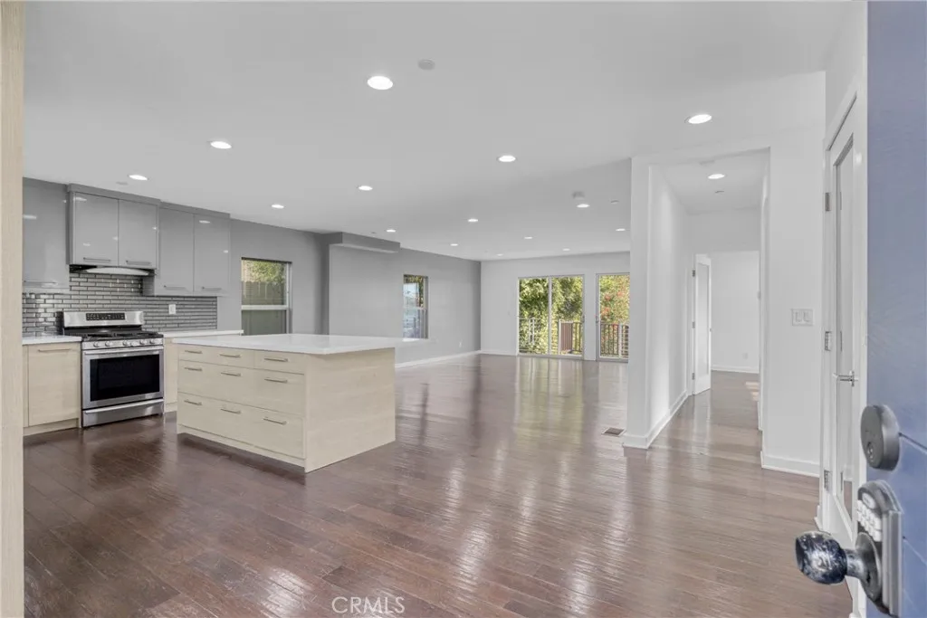 Additional image 45 of 3439 Winslow Dr, Los Angeles, CA 90026