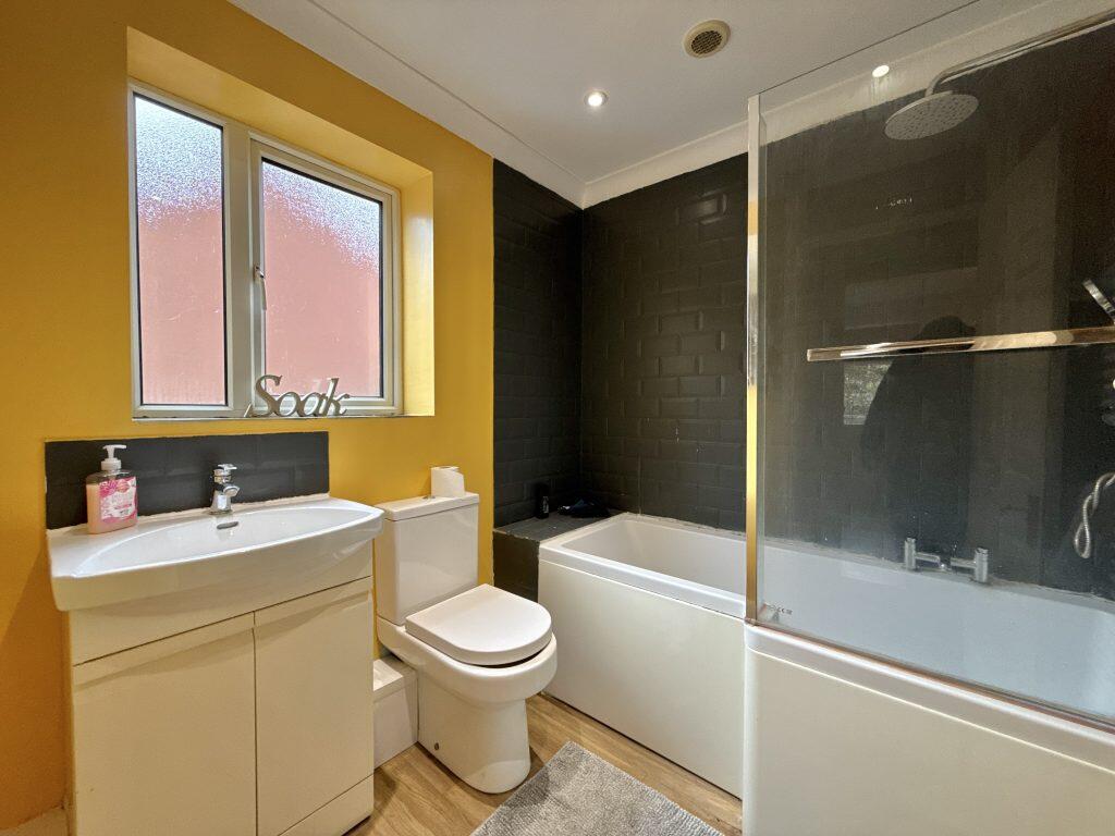 Additional image 14 of Laburnum Way, Yeovil, Somerset, BA20 *Annexe*