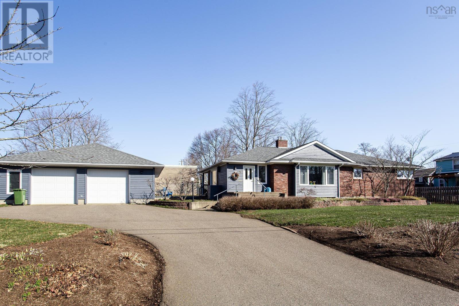 21 Spring Garden Road