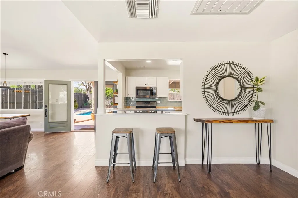 Additional image 4 of 2041 Lupin Street, Simi Valley, CA 93065