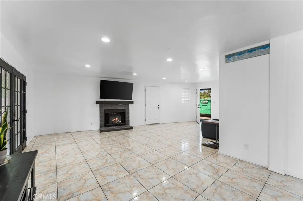 Additional image 48 of 7431 Vanalden Ave, Reseda, CA 91335