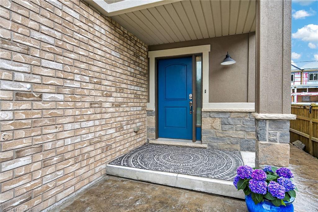 379 Michael Drive, Welland, ON, L3C 0A5 photo 3