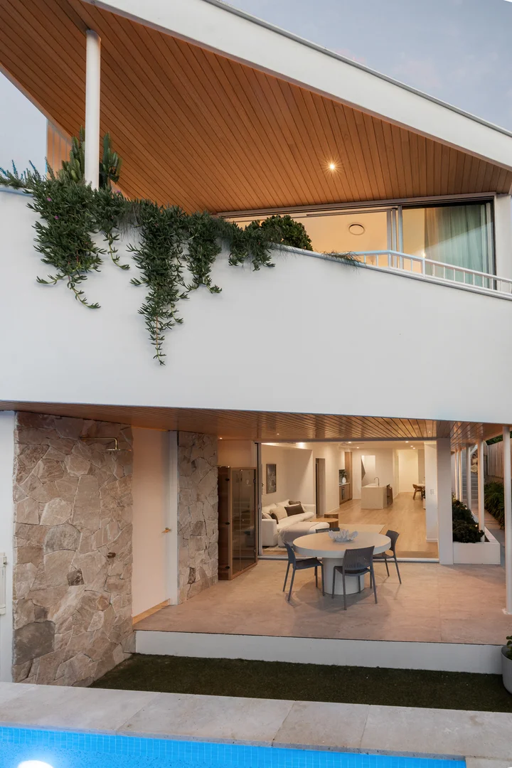 Additional image 42 of 2/64 West Burleigh Road, Burleigh Heads QLD 4220