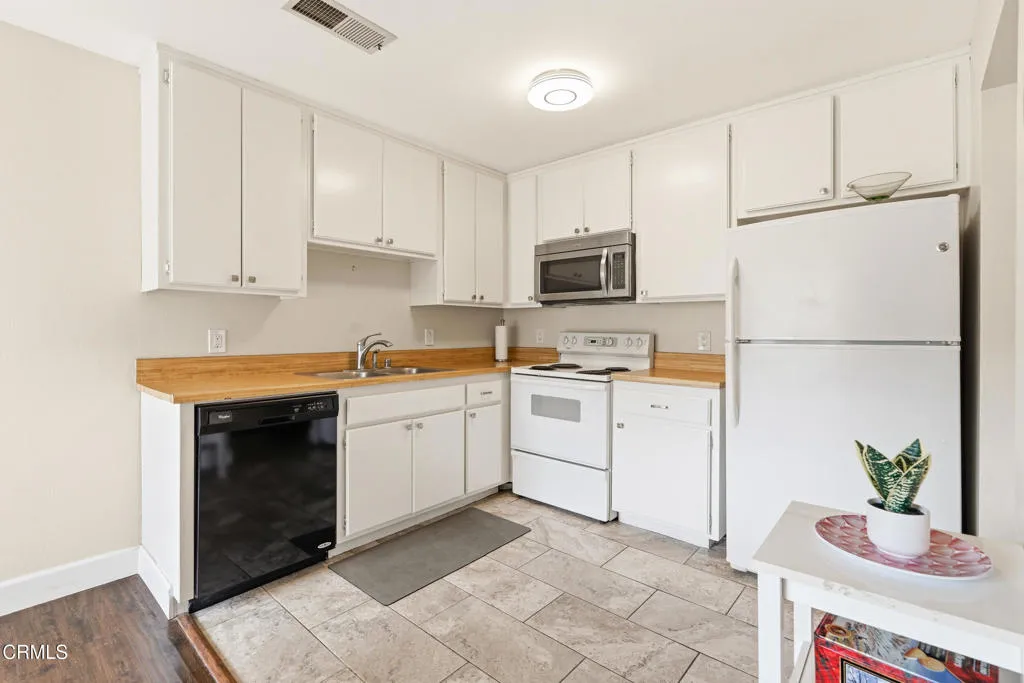 Additional image 34 of 254 Sequoia Court Unit 33, Thousand Oaks, CA 91360