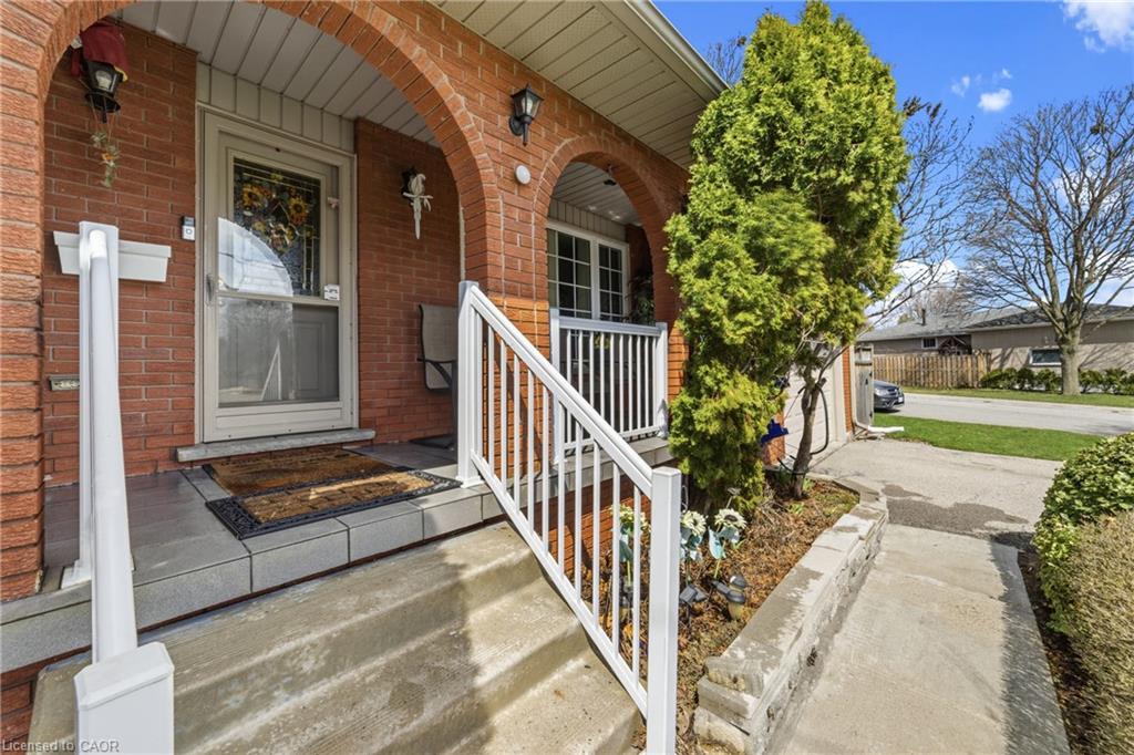 Additional image 3 of 122 Greencedar Drive, Hamilton, ON, L9C 6W6