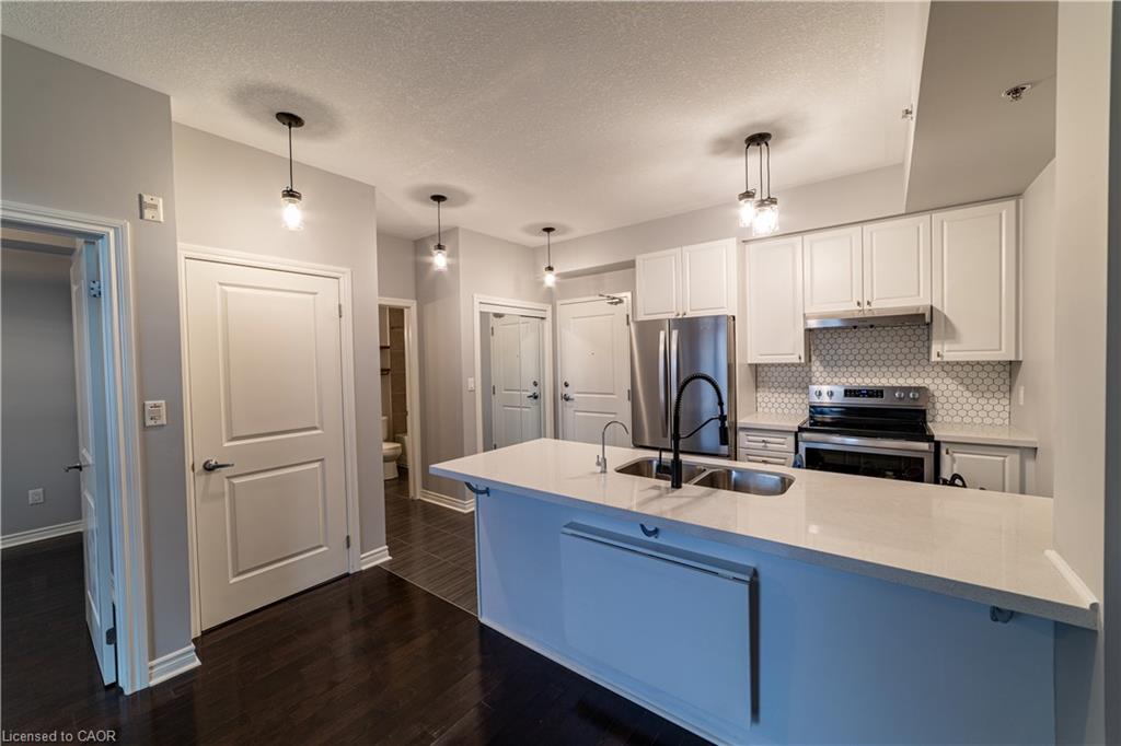 330-5317 Upper Middle Road, Burlington, ON, L7L 0G8