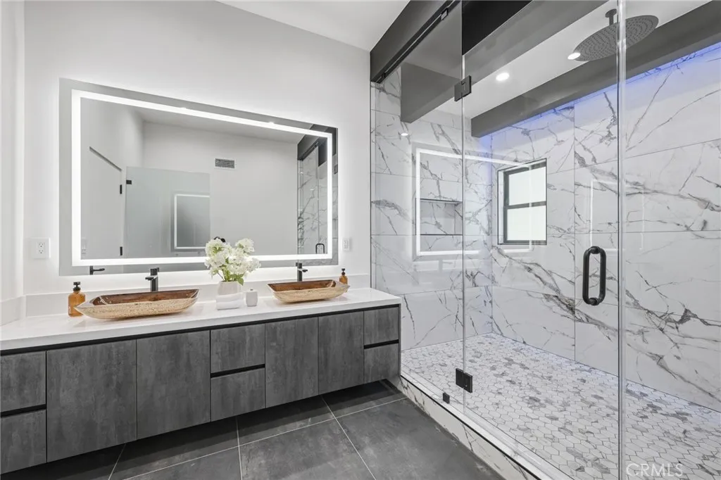 Additional image 31 of 8400 White Oak Ave, Sherwood Forest, CA 91325