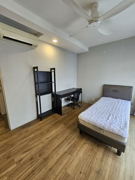 653B Jurong West Street 61 photo 5
