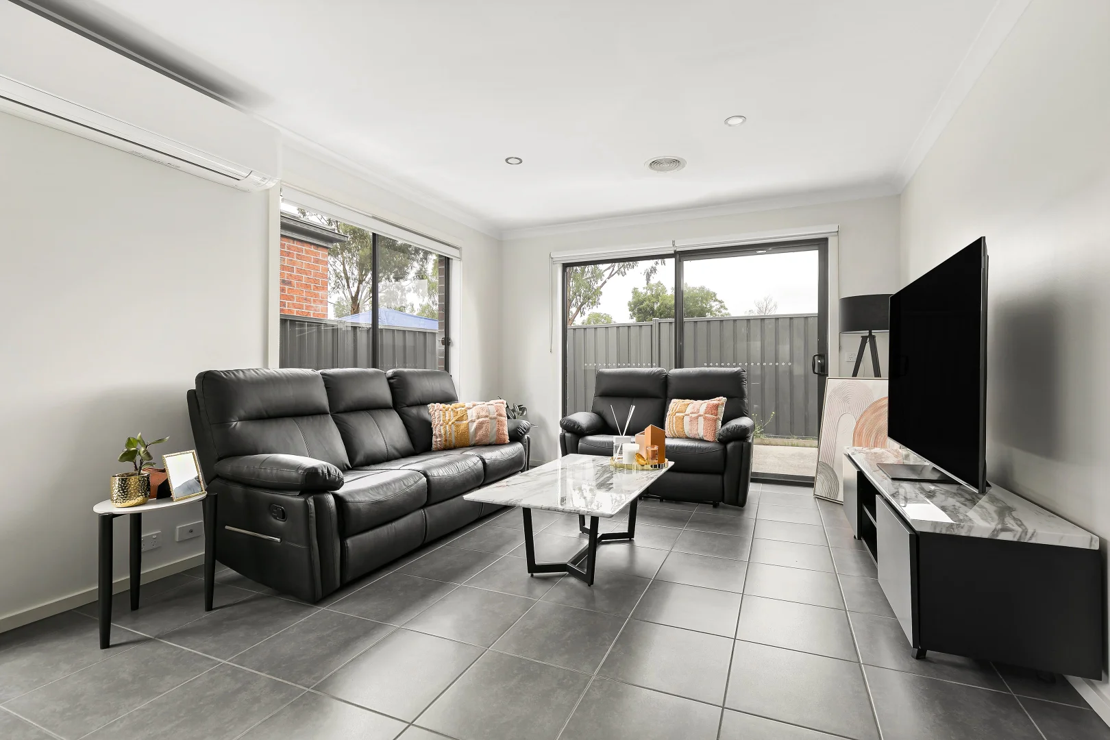 Additional image 3 of 6 Oscar Circuit, Roxburgh Park VIC 3064