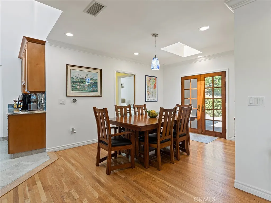 Additional image 85 of 1012 N Sunset Canyon Drive, Burbank, CA 91504