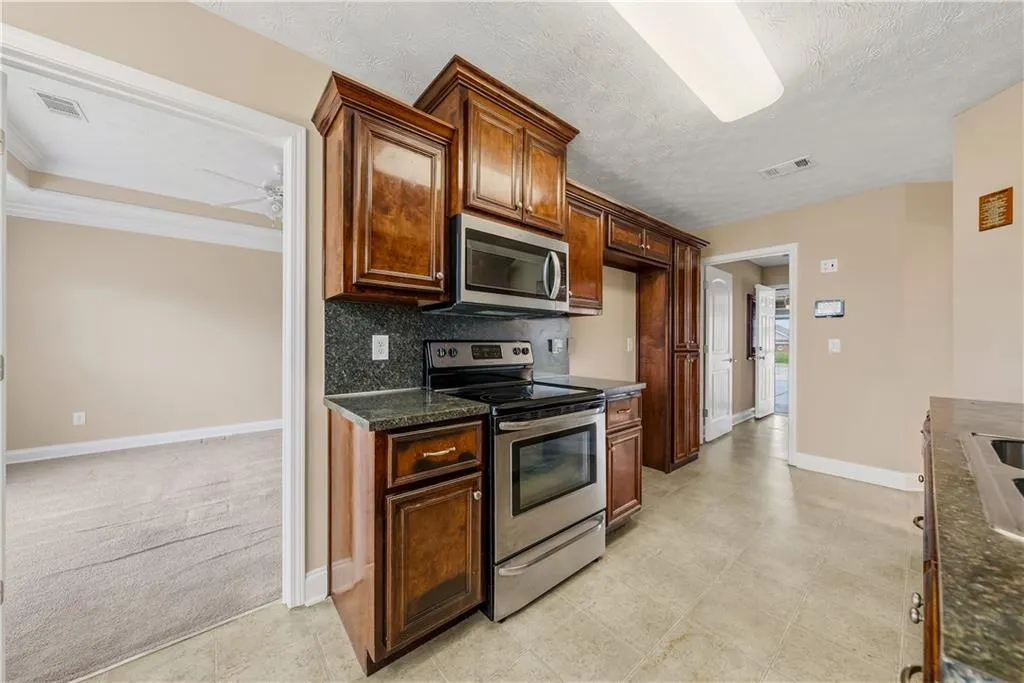 Additional image 11 of 11 hillside Ct, Phenix City, AL 36870