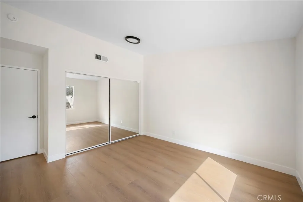 Additional image 18 of 8601 Sunland Boulevard Unit 5, Sun Valley, CA 91352