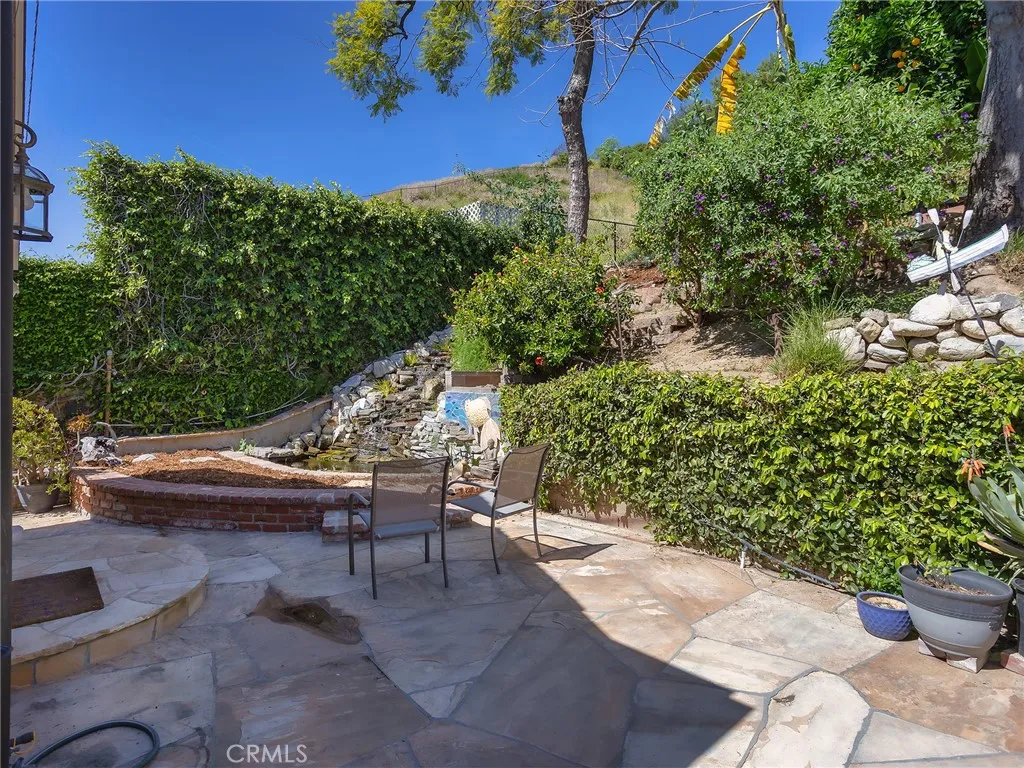 Additional image 119 of 1012 N Sunset Canyon Drive, Burbank, CA 91504
