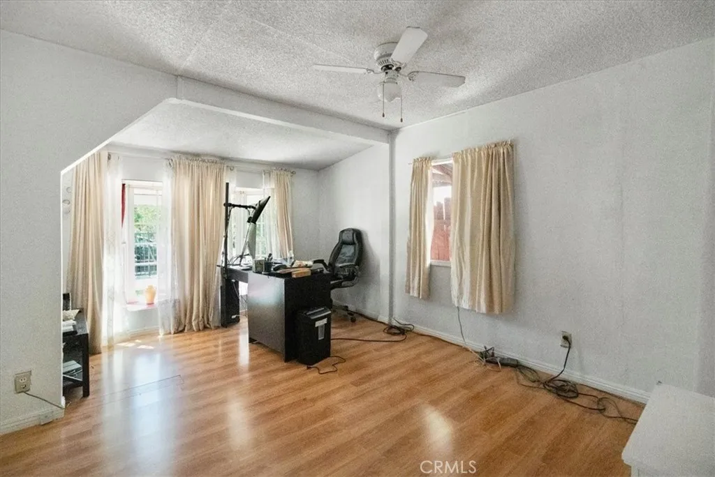 Additional image 44 of 22111 Covello St, Canoga Park, CA 91303